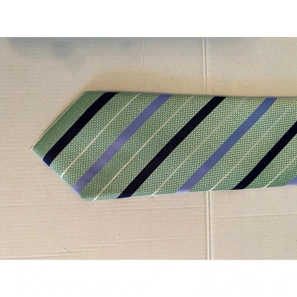 Nautica Mens Green Navy Blue Striped Silk Blend Necktie 3.25 Inch Width